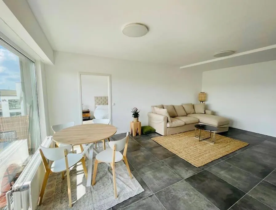 One Bedroom Flat With Private Terrace&Parking-67B 룩셈부르크 아파트