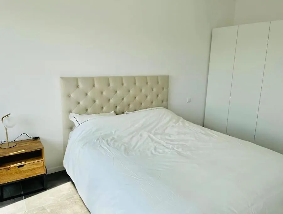 아파트 One Bedroom Flat With Private Terrace&Parking-67B 룩셈부르크 룩셈부르크